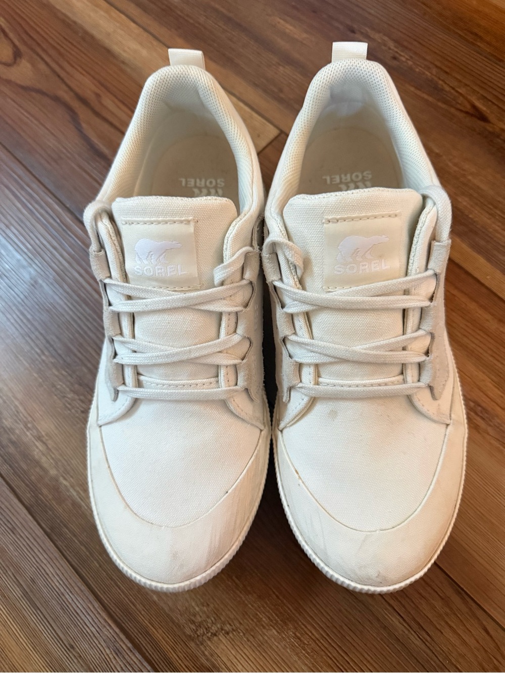 Sorel Women's White out and About Canvas Low-Top Sneakers